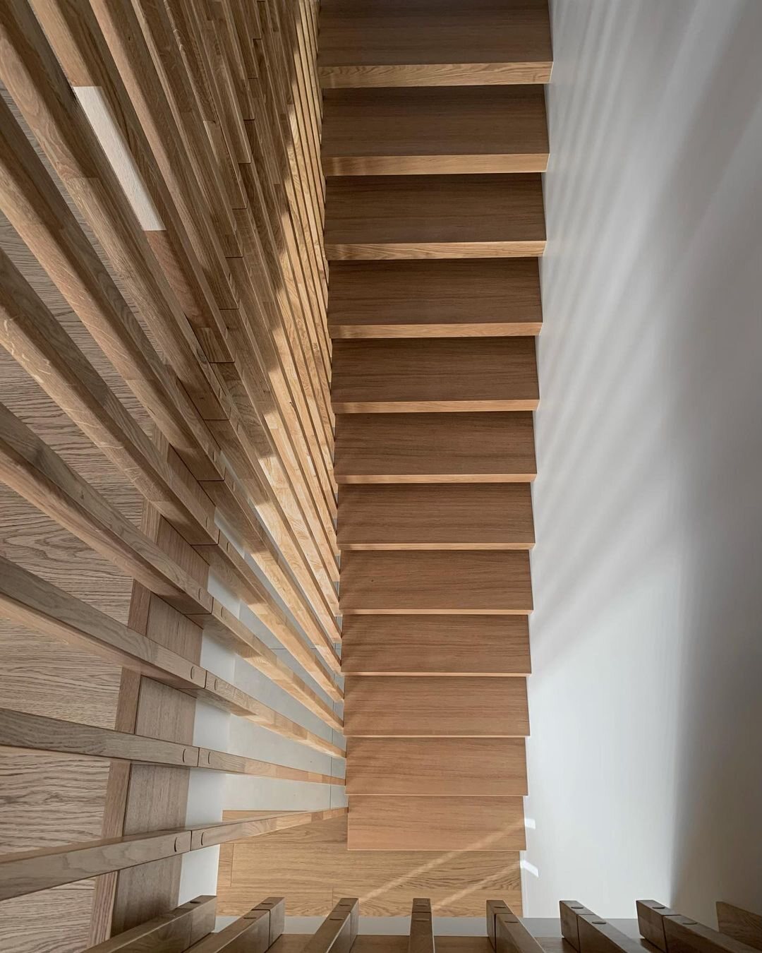 Private residence, Staircase, doors and fitted joinery — project image 6