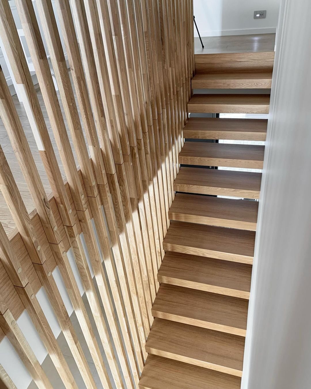 Private residence, Staircase, doors and fitted joinery — project image 3